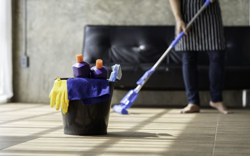 Limpieza profesional como aliada del orden en bodegas de Panamá